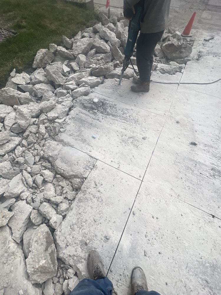 Slide of TRIPLE J’S SERVICES