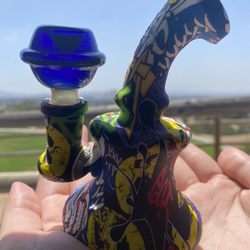 La Sierra Smoke & Vape shop - Silicone water bong @ Pikes Peak