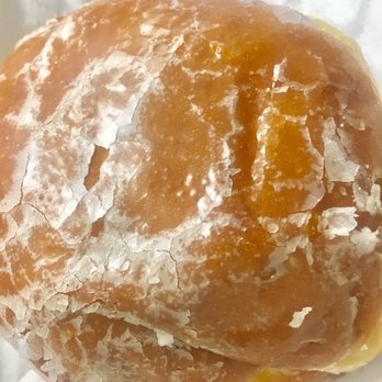 Fosters Donuts - Donuts Near Me - Northridge, California