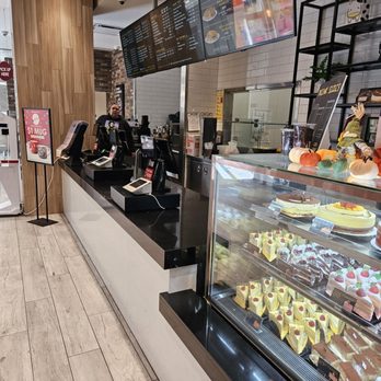 85°C Bakery Cafe-Sherman Oaks - Ordering area - Coffee & Tea Near Me - Sherman Oaks, California 85°C Bakery Cafe-Sherman Oaks - Ordering area - Coffee & Tea Near Me - Sherman Oaks, California