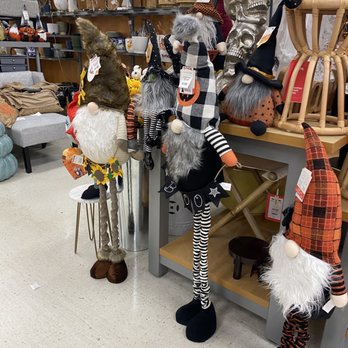 TJ Maxx - Fall/Halloween Decor - Department Stores Near Me - Virginia Beach, Virginia
