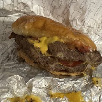 Wendy's - Baconator - Burgers Near Me - Lenoir, North Carolina Wendy's - Baconator - Burgers Near Me - Lenoir, North Carolina