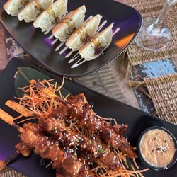 Bonito Kitchen & Cocktails - Veggie Gyozas & Chicken Satays
