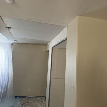 Diamond General Construction Co. - Getting it in day 3. Entreatment center goes back in today - General Contractors Near Me - Lancaster, California
