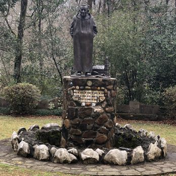 Ave Maria Grotto - Churches Near Me - Cullman, Alabama