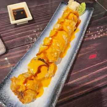 Yuraku - Spice girl - Sushi Bars Near Me - Arlington, Virginia