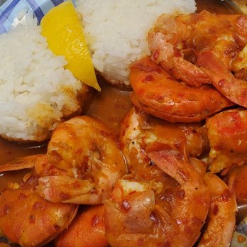 Giovanni’s Shrimp - I took this picture before I ate. Can you find the nail??? - Seafood Near Me - Honolulu, Hawaii Giovanni’s Shrimp - I took this picture before I ate. Can you find the nail??? - Seafood Near Me - Honolulu, Hawaii