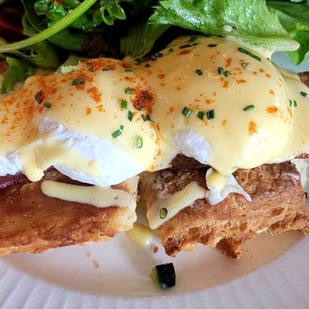 Root & Bone Indianapolis - Eggs Benedict - American Near Me - Indianapolis, Indiana