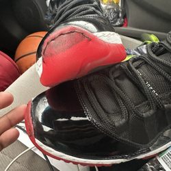 One Stop Alterations & Shoe Repair Shop - Horrible Horrible Horrible Job!!!!