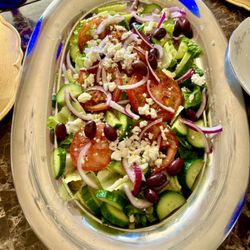 Chef Deanna Benson, Cooking with Friends - Organic Greek Salad!