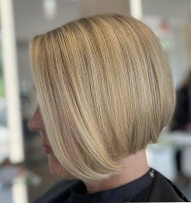 Highlights - Book your hair appointment today! Highlights - Book your hair appointment today!