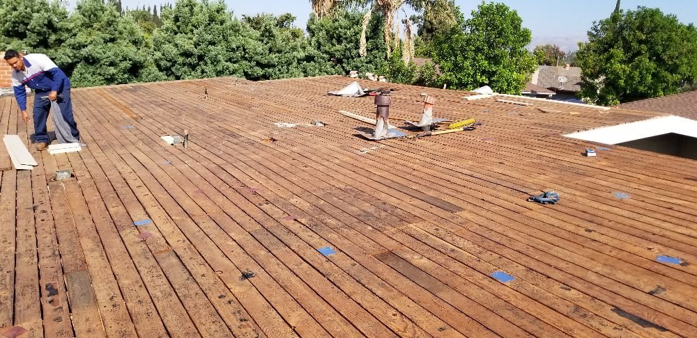 Slide of Right Way Roofing