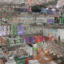 Vapor Village - Inside