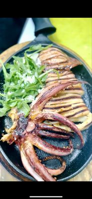 Roux Seafood Kitchen by null