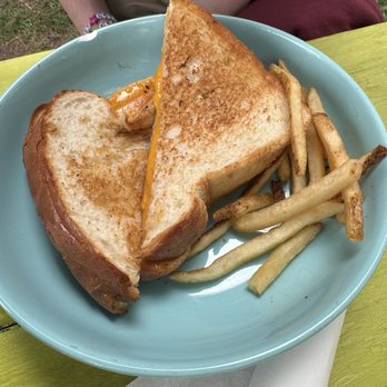 Beachy’s - Grilled cheese - Burgers Near Me - Caseville, Michigan