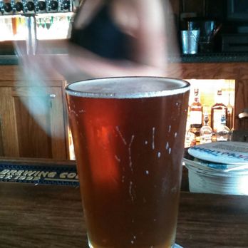 Hennessey's Tavern - pale ale - Irish Near Me - Carlsbad, California