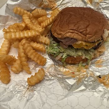 Slutty Vegan - Sloppy Toppy & fries - Vegan Near Me - Baltimore, Maryland