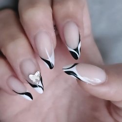 Natalie’s Nails & Salon
