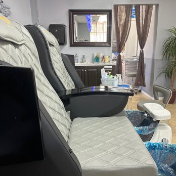 Whimsical Nails - Pedicure stations - Nail Salons Near Me - Phoenix, Arizona