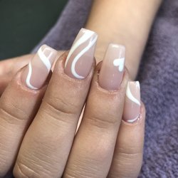 Arvizu Nails and Beauty - Swirls