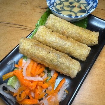 District Saigon - Vietnamese Near Me - Astoria, New York