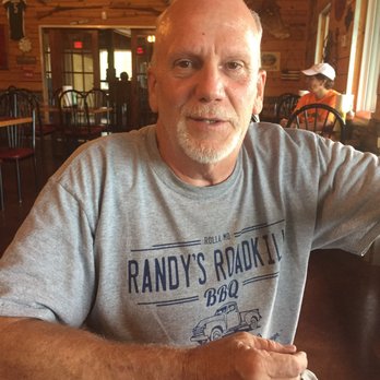 Randy's Roadkill Bbq & Grill - This is Randy.  He's a good guy... support his restaurant - Barbeque Near Me - Rolla, Missouri