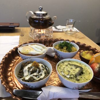 Café Toranj - Coffee & Tea Near Me - Montreal, Quebec