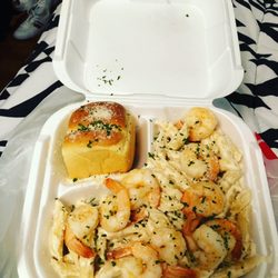 Beauty & Brains Cosmetic Recovery House - Gourmet meals provided daily & approved by licensed nutritionist/personal trainer
