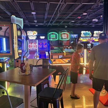 Honky Tonk - Sports Bars Near Me - Wildwood, New Jersey Honky Tonk - Sports Bars Near Me - Wildwood, New Jersey