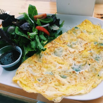 Vineyards Cafe - American cheese and spinach omelette that comes with salad - Creperies Near Me - Philadelphia, Pennsylvania Vineyards Cafe - American cheese and spinach omelette that comes with salad - Creperies Near Me - Philadelphia, Pennsylvania