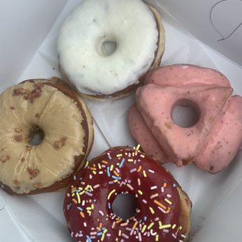 Good Dough - Browned Butterscotch Bacon Doughnut,  Molly Ringwald Doughnut,  Brown Butter Doughnut, and a strawberry old fashioned - Donuts Near Me - Jacksonville, Florida