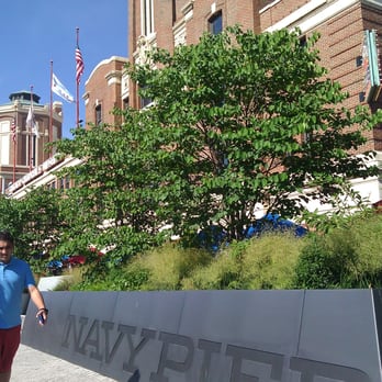Navy Pier - Landmarks & Historical Buildings Near Me - Chicago, Illinois