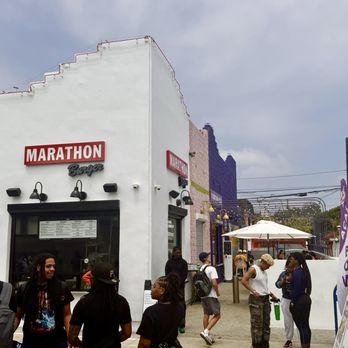 Marathon Burger - June 4, 2025 | Outside | Scenery | Wednesday - Burgers Near Me - Venice, California Marathon Burger - June 4, 2025 | Outside | Scenery | Wednesday - Burgers Near Me - Venice, California