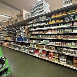 Grocery Outlet - Spice section