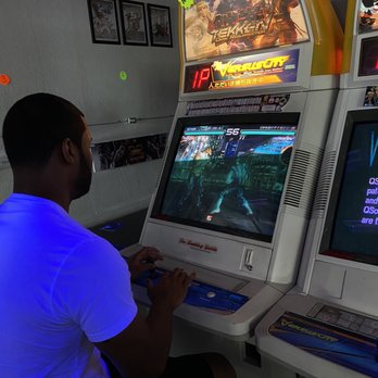 Akihabara Arcade - If you can beat him in Tekken I'll buy you a shot - Bars Near Me - Westminster, Colorado