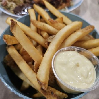 Countryside Cafe - Requested plain fries with side of country gravy - Breakfast & Brunch Near Me - Keaau, Hawaii