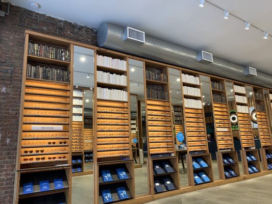 Warby Parker Washington St. by null