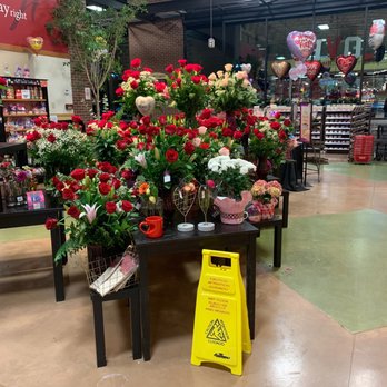 Harmons Neighborhood Grocer - Flowers - Grocery Near Me - Farmington, Utah