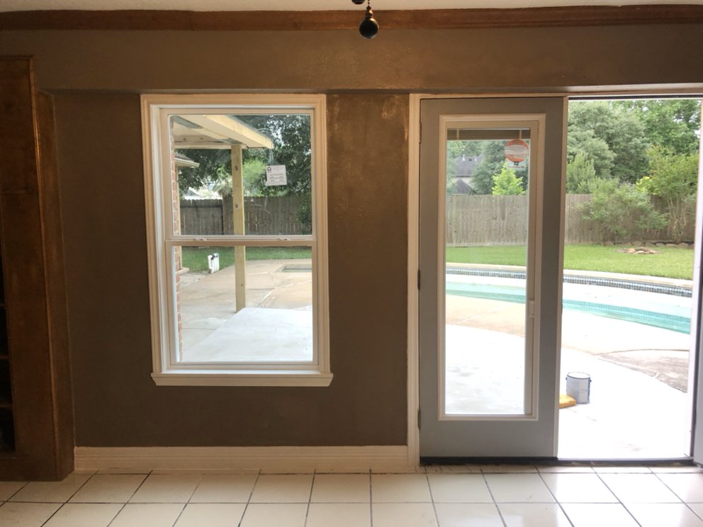 Slide of Casanova Roofing