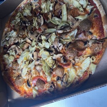 Kinchley's Tavern - Pizza Topping : mushroom mini meatballs pepperoni artichoke sausage. So yummy - Pizza Near Me - Ramsey, New Jersey Kinchley's Tavern - Pizza Topping : mushroom mini meatballs pepperoni artichoke sausage. So yummy - Pizza Near Me - Ramsey, New Jersey