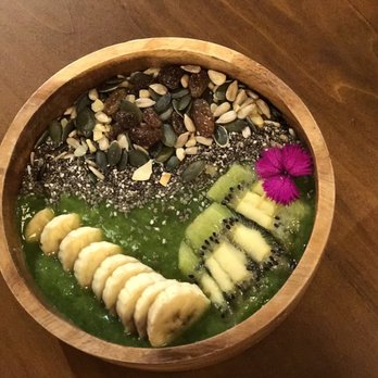 Zenith - Detox smoothie bowl - Breakfast & Brunch Near Me - Madrid, M