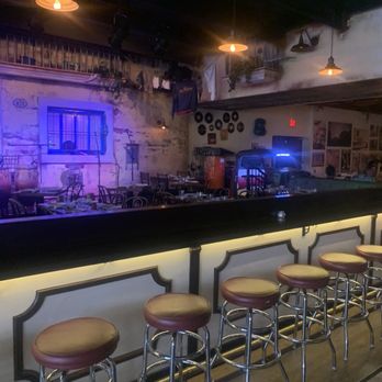 Cafe La Trova - Cocktail Bars Near Me - Miami, Florida