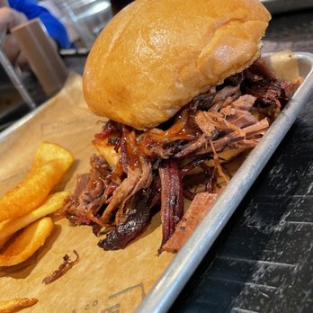 HoneyFire BBQ - BEEF BRISKET SANDWICH - Barbeque Near Me - Nashville, Tennessee