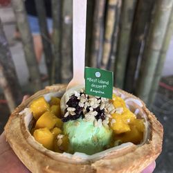 Coco Mama - Mixed coconut mango!