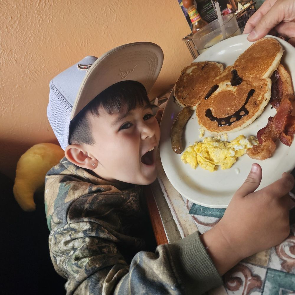 My son loving his plate!! My son loving his plate!!