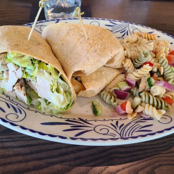 Pizzaiolo Primo - Chicken Ceasar wrap with pasta salad. - Pizza Near Me - Murrysville, Pennsylvania Pizzaiolo Primo - Chicken Ceasar wrap with pasta salad. - Pizza Near Me - Murrysville, Pennsylvania