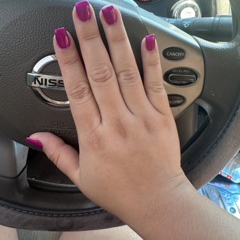 Ivy Nail Salon - Nail Salons Near Me - Rialto, California