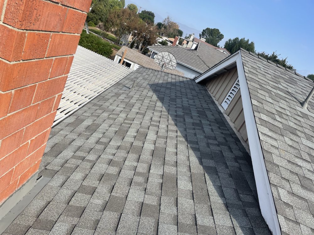 Slide of Fajardo Roofing