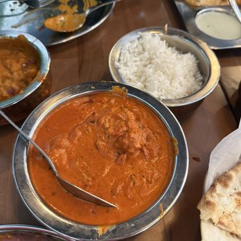 Madurai Kitchen and Bar - Indian Near Me - Warrenville, Illinois