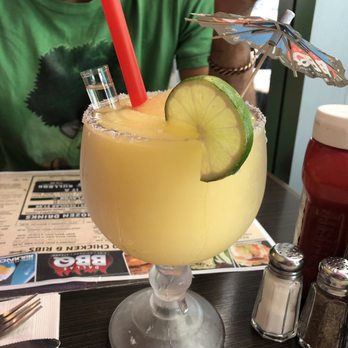 Dallas BBQ Washington Heights - Frozen Margarita with Shot - Barbeque Near Me - New York, New York